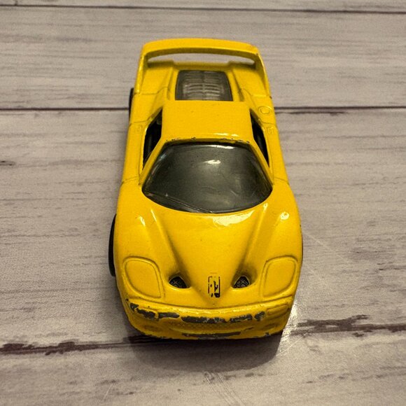 Hot Wheels 2000 Ferarri F50 Yellow Car 1999 Mattel (SKU: 291TO) - Picture 3 of 5